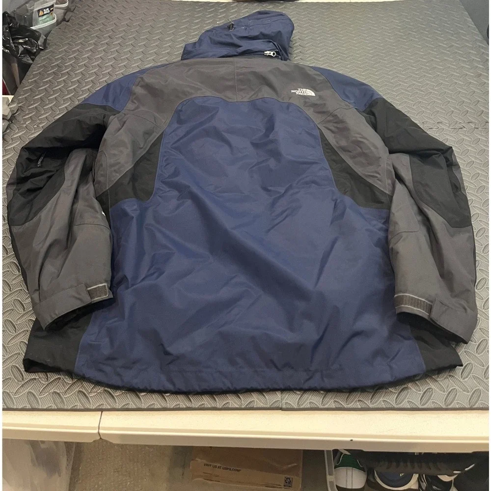 The North Face HyVent Jacket Mens XL Blue Grey Hooded Waterproof Coat Insulated
